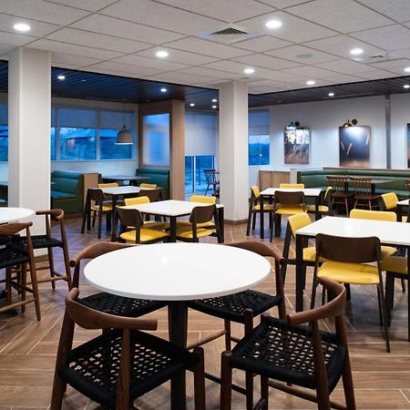 Fairfield Inn & Suites By Marriott Charlotte University Research Park Kültér fotó