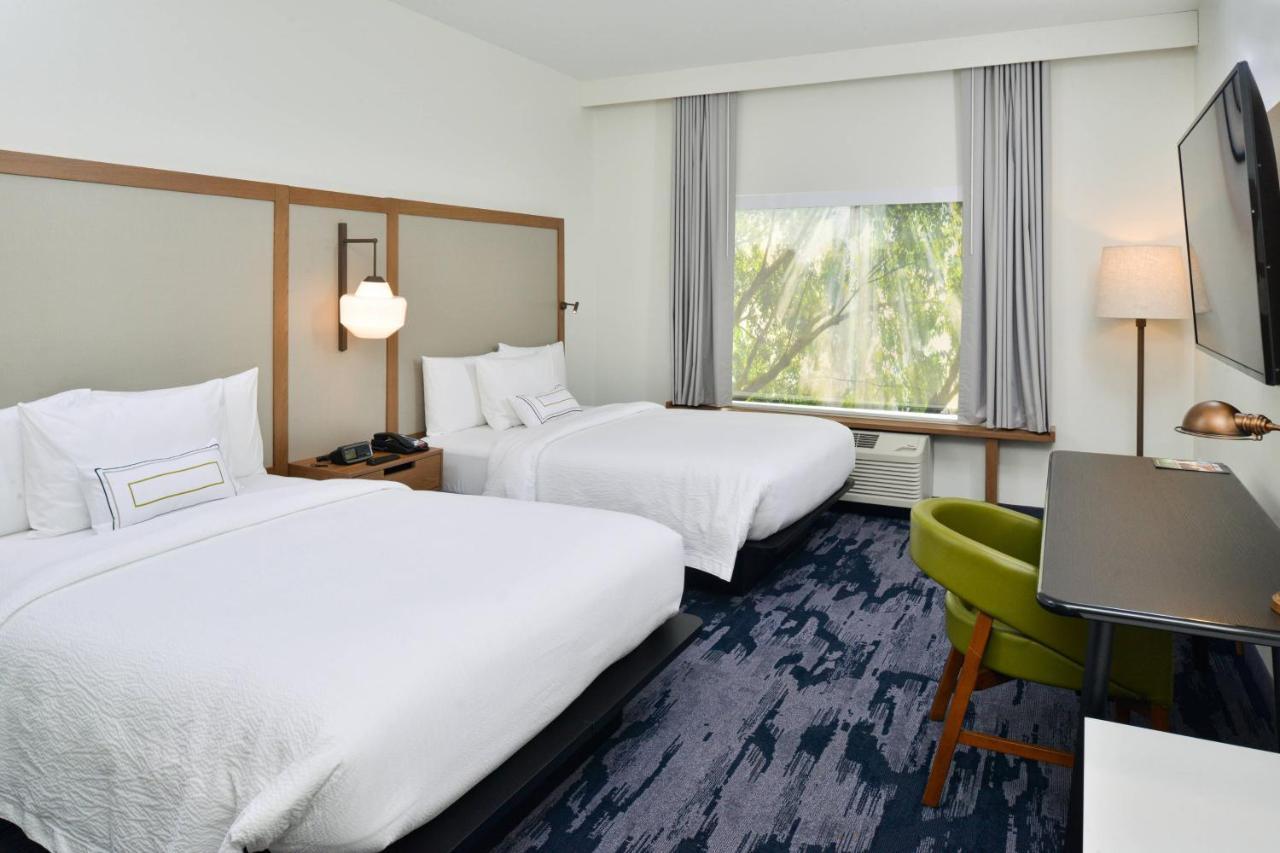 Fairfield Inn & Suites By Marriott Charlotte University Research Park Kültér fotó