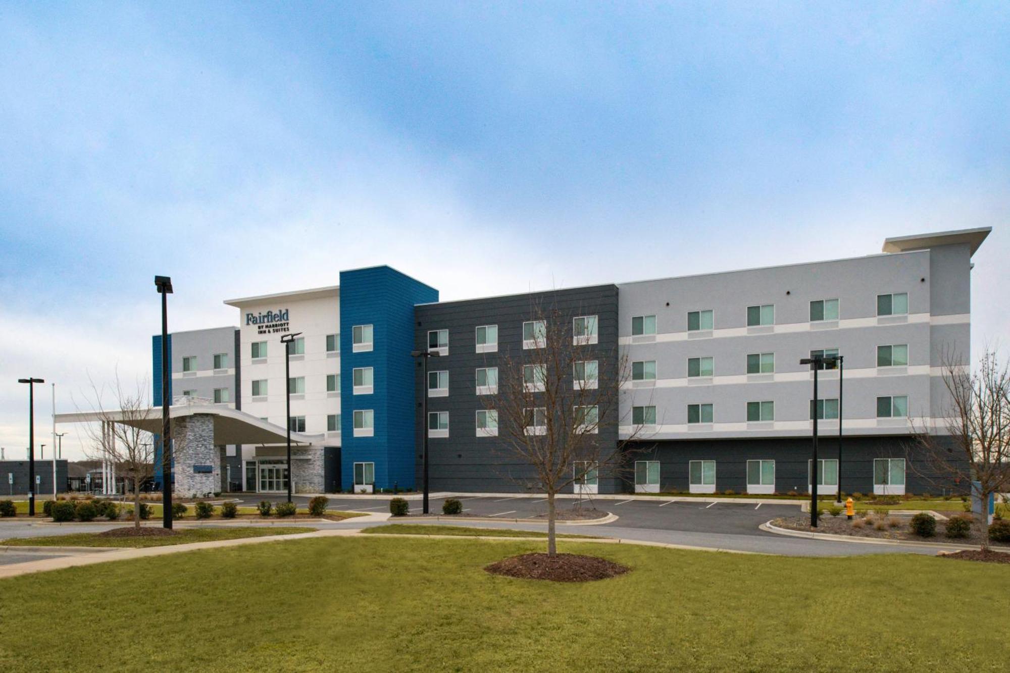 Fairfield Inn & Suites By Marriott Charlotte University Research Park Kültér fotó